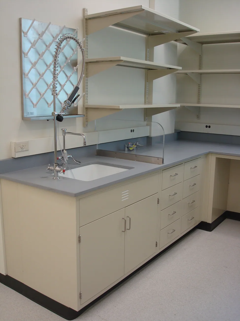 Laboratory Fixtures for laboratory spaces by Lab Setup America