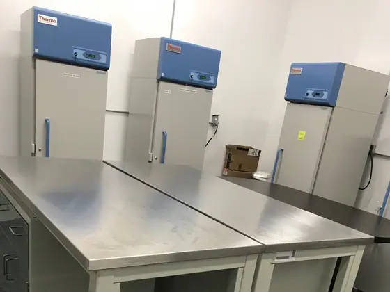 Stainless Steel Countertops laboratory work surface by Lab Setup America